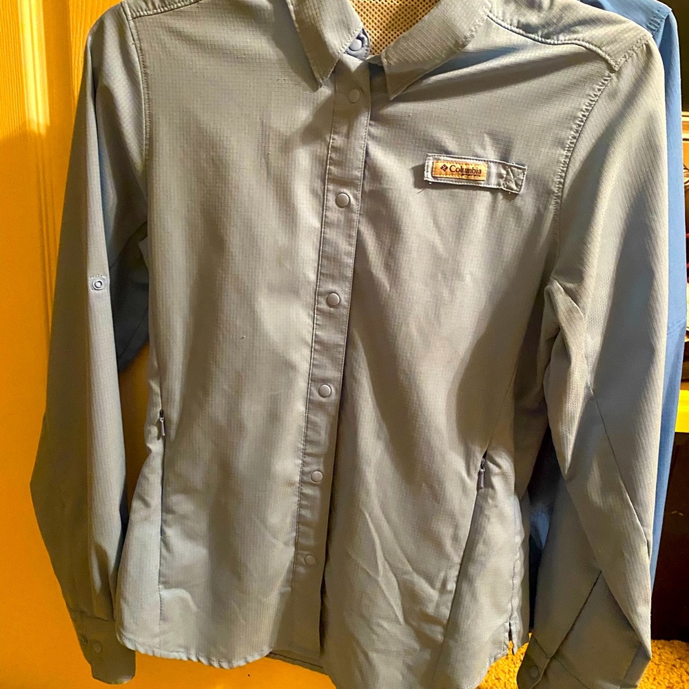 Columbia Fishing Shirt with snaps
